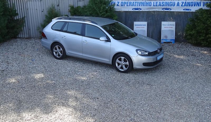 Volkswagen Golf K.1.6TDi Klima,Navi,Plná nádrž - fotografie inzerátu