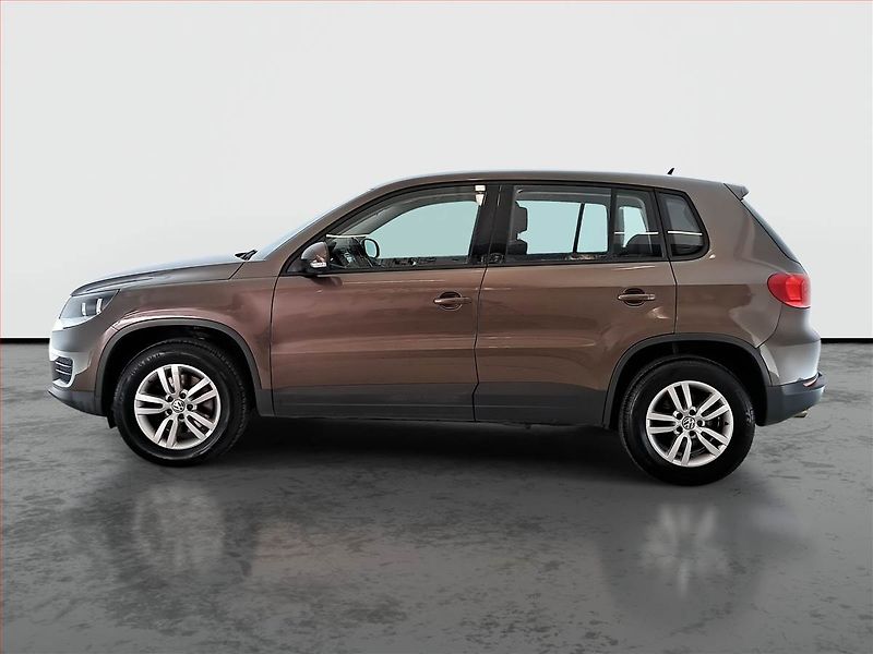 Volkswagen Tiguan (2012) 2.0 TDI, Serv.kniha - fotka 3 z 17