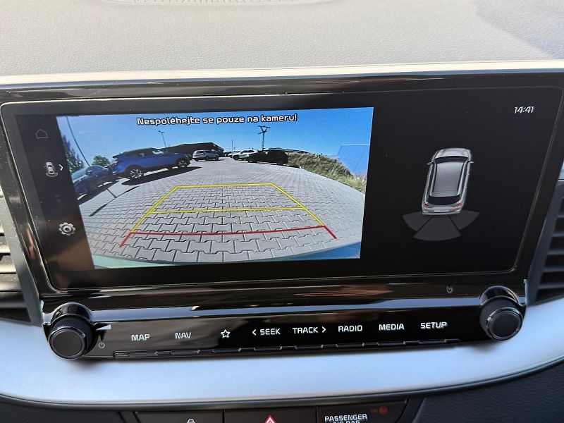 Kia Ceed 1,5 T-GDi Spin - fotka 21 z 27