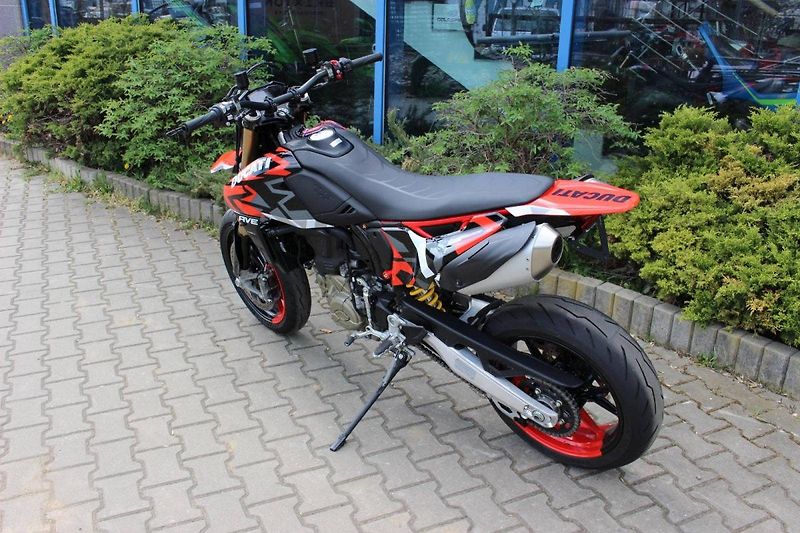 Ducati (2024) Hypermotard 698 RVE 2024 - fotka 9 z 10