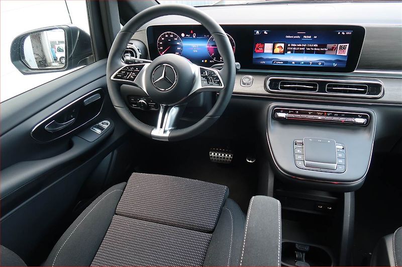 Mercedes-Benz Třídy V (2025) 250 d - fotka 7 z 23