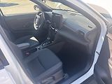 Toyota Yaris Cross 4x4 hybrid automat - náhled 11