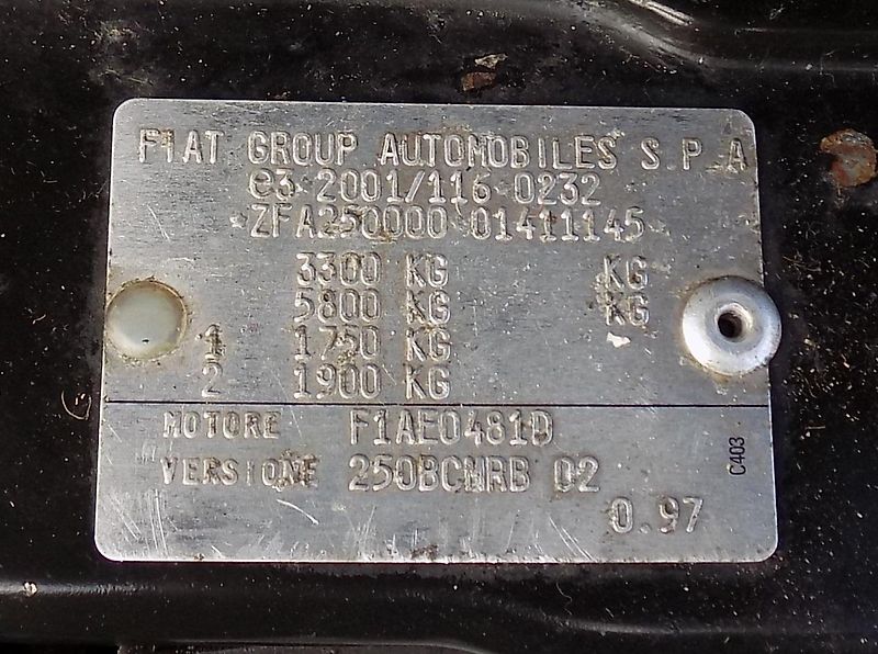 Fiat Ducato 2,3 JTD 88KW 9SD, AC + WEBASTO - fotka 36 z 39
