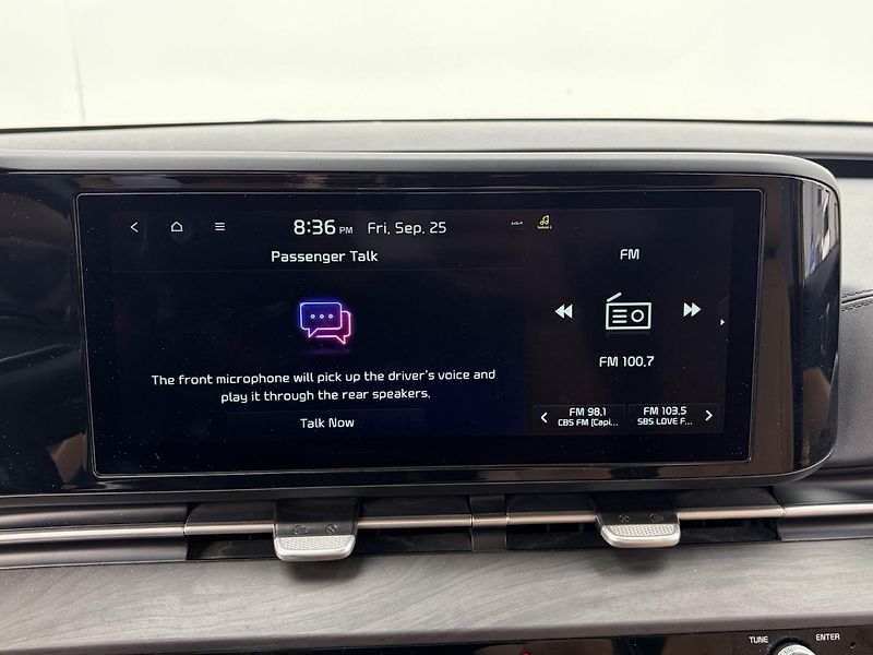 Kia Carnival (2022) 2.2 Diesel Automat 6+3 míst - fotka 16 z 34