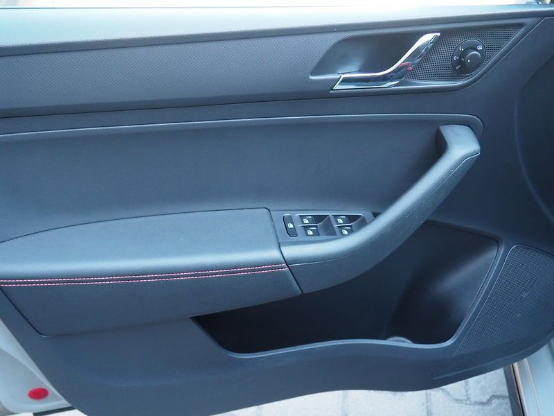 Škoda Rapid (2016) 1.2 TSI, 81 kW, MonteCarlo - fotka 9 z 36