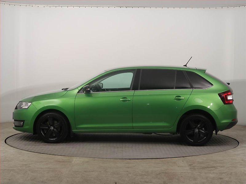 Škoda Rapid (2016) Spaceback 1.2 TSI, Navi - fotka 3 z 15
