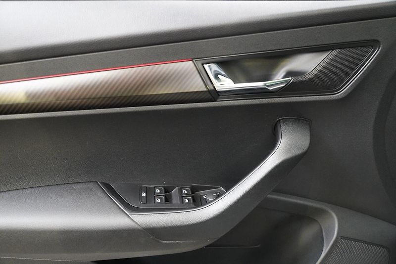 Škoda Karoq - fotka 12 z 28