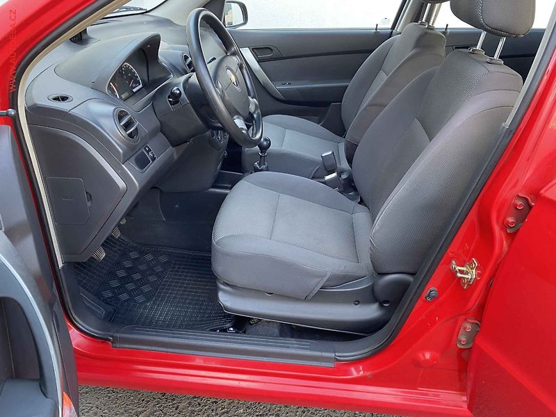 Chevrolet Aveo (2006) 1.4i, 1.maj,ČR, servis.kniha - fotka 9 z 16