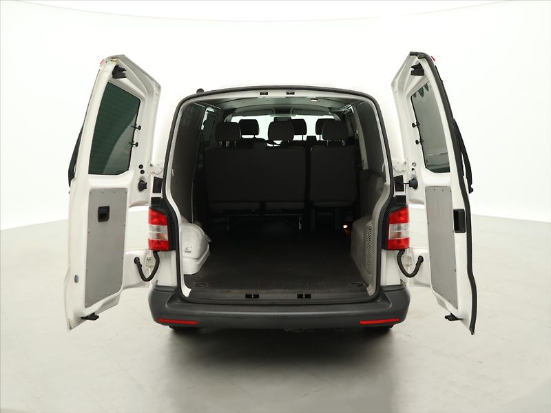 Volkswagen Transporter 2.0 TDI 103kW Comfortline 6.M - fotka 9 z 22
