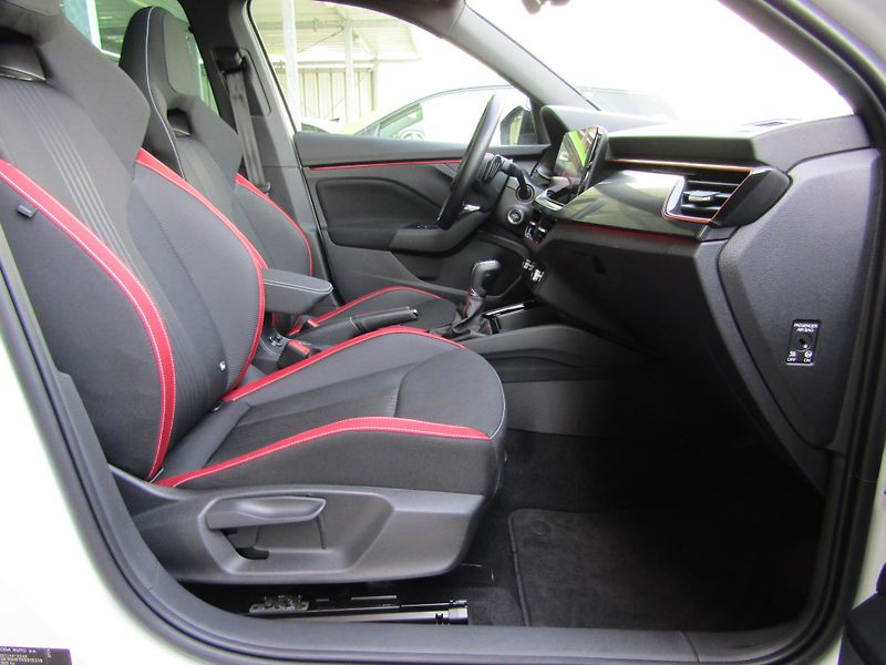 Škoda Kamiq Monte Carlo 1.5 TSI /110kW 7st - fotka 21 z 30