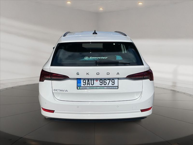 Škoda Octavia 2,0 TDI 85 Ambition - fotka 5 z 11