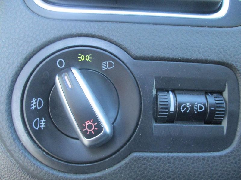 Volkswagen Polo 1.4i KLIMA +SADA KOL - fotka 19 z 30