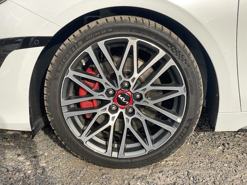 Kia ProCeed 1.6TGDi, ČR, automat, záruka - fotka 8 z 35