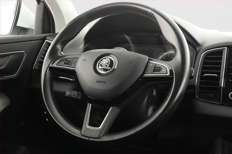 Škoda Karoq (2018) 2.0 TDI, 4X4, Automat, Navi - fotka 16 z 17