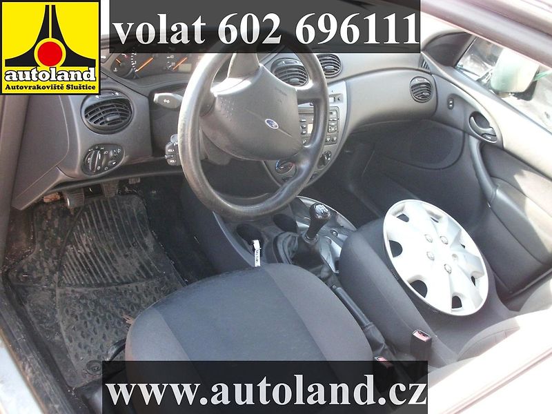 Ford Focus (2002) VOLAT 602 696111 - fotka 6 z 9