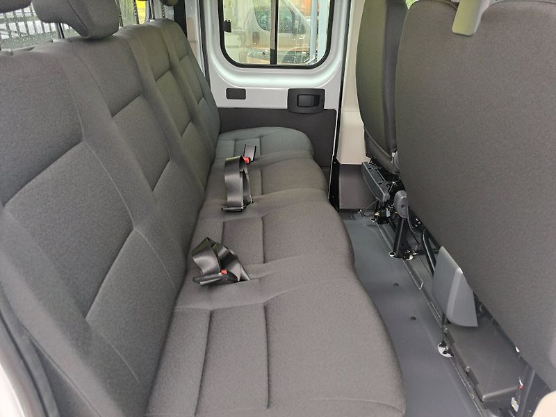 Opel Movano (2026) Valník dvojkab L4 H 180k-7míst - fotka 10 z 18