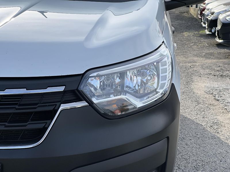 Renault Express 1.5DCi PŮVOD ČR 1.MAJ. odp.DPH - fotka 32 z 35