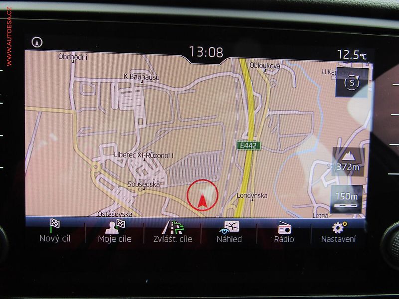 Škoda Octavia (2017) 1.6 TDi, 2.maj,ČR, Navi, LED - fotka 13 z 18