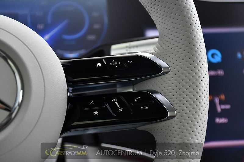Mercedes-Benz EQS 580 4M HYPERSCREEN K360° 1M - fotka 27 z 59