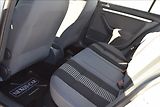 Volkswagen Golf 1,4 i 59KW NOVÁ STK ALU - náhled 15