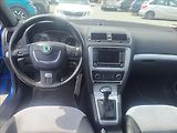 Škoda Octavia 2,0 TDI RS DSG - náhled 9