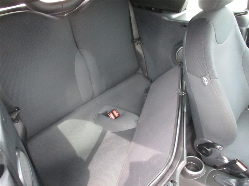 Mini Cooper 1,6 i 16v, automat,klima,s.kn, - fotka 23 z 45