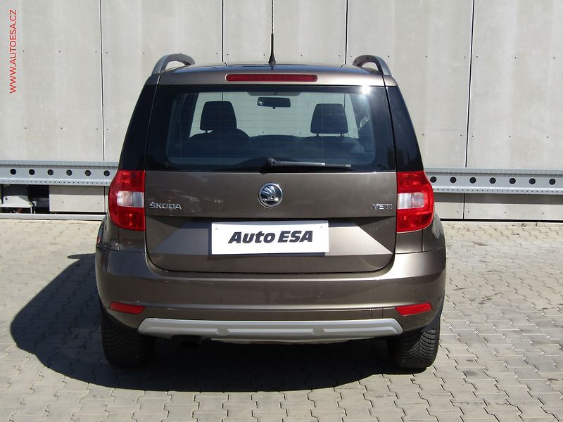 Škoda Yeti (2014) 1.2 TSI, Active - fotka 5 z 16