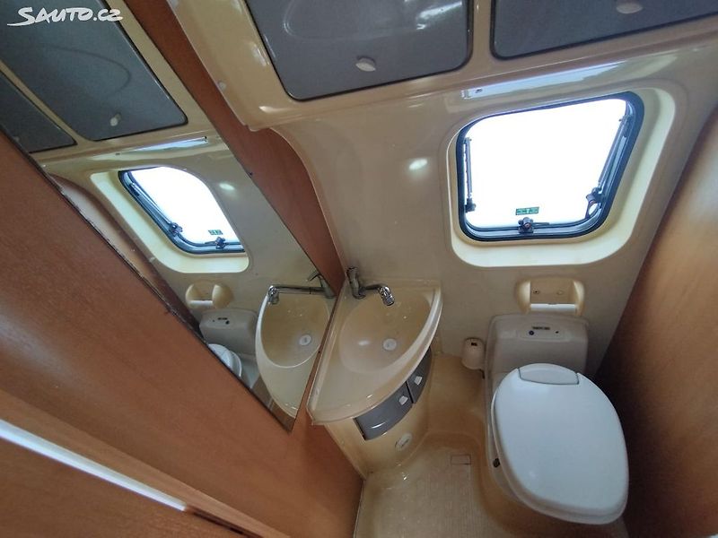 Fiat Ducato Roller Team 2.3JTD - fotka 9 z 16