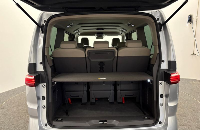 Volkswagen Multivan TDI Life Long Kam ACC El. dveř - fotka 12 z 12