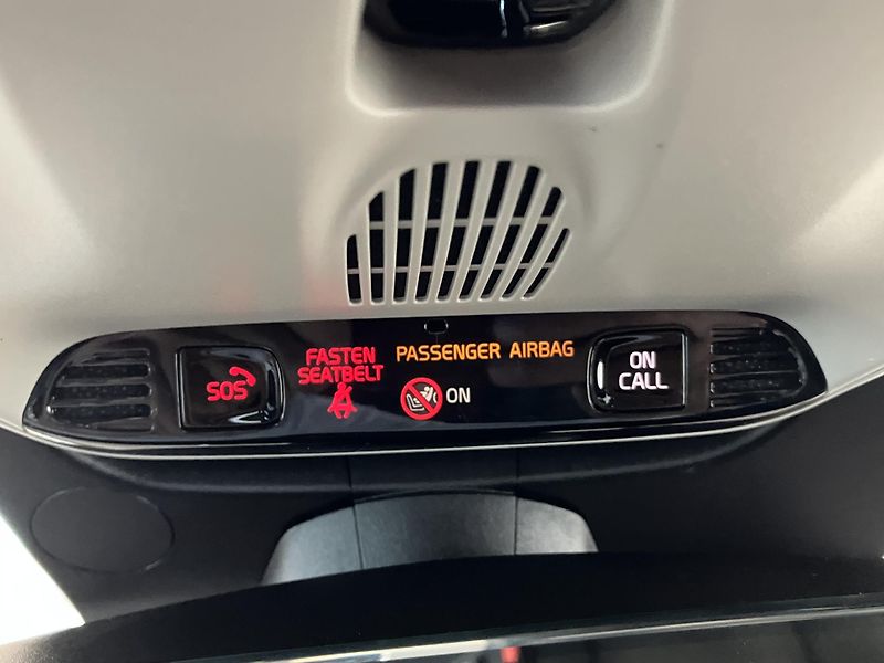 Volvo XC90 B5 AWD Momentum AT8 - fotka 44 z 48