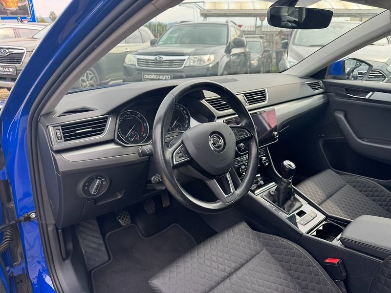 Škoda Superb (2018) 2,0 TDI 110 KW ČR 2. MAJ - fotka 21 z 50