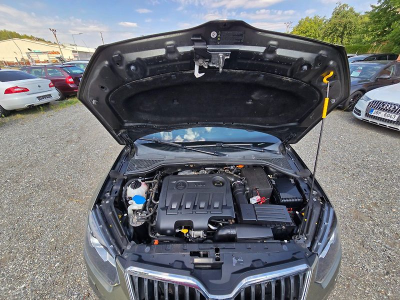 Škoda Yeti (2014) 2.0 TDi 125kw Adventure 4x4 - fotka 43 z 44