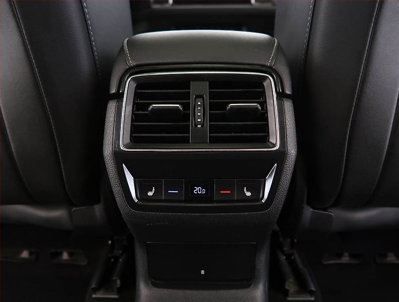 Škoda Kodiaq (2021) Sportline 2.0 TDI - fotka 27 z 32