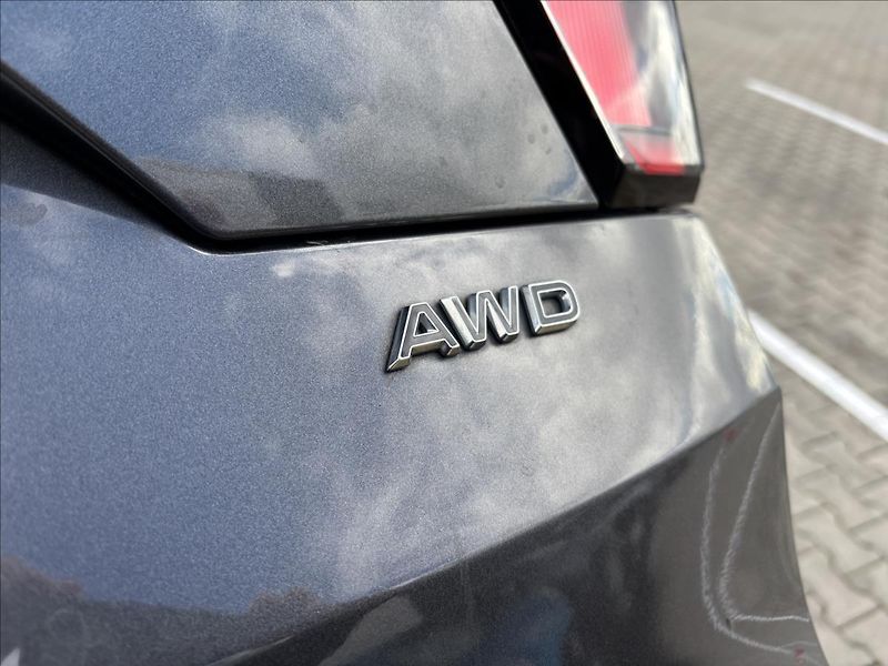 Ford Kuga 2,0 EcoBoost 170kW  ST-Line - fotka 15 z 50