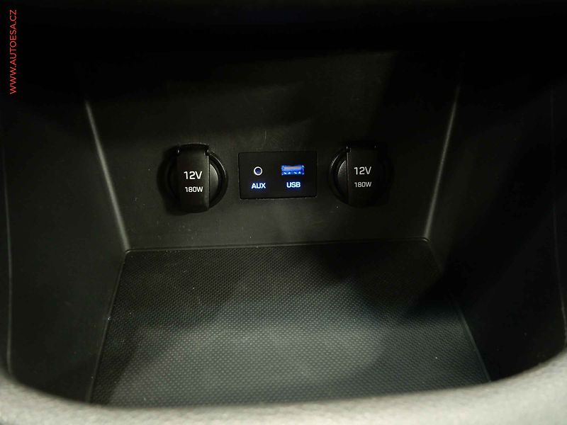 Hyundai i30 (2018) 1.4 T-GDi, ČR, TZ, ČR - fotka 20 z 22