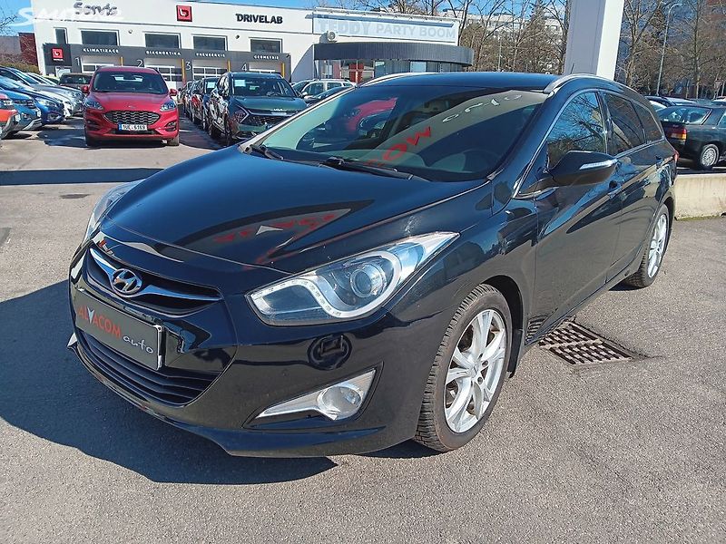 Hyundai i40 1.7 CDTI 100kW - fotka 2 z 34