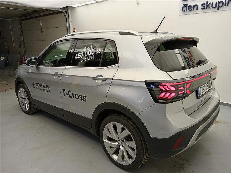 Volkswagen T-Cross 1,0 TSI  Style - fotka 4 z 16