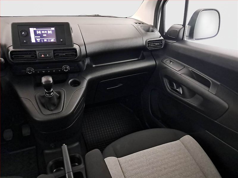 Citroën Berlingo (2024) Feel 1.5 BlueHDi, 5Míst, ČR - fotka 8 z 14