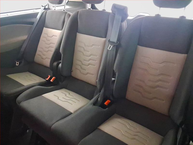Ford Tourneo Custom (2016) Titanium 2.0 EcoBlue, ČR - fotka 17 z 18