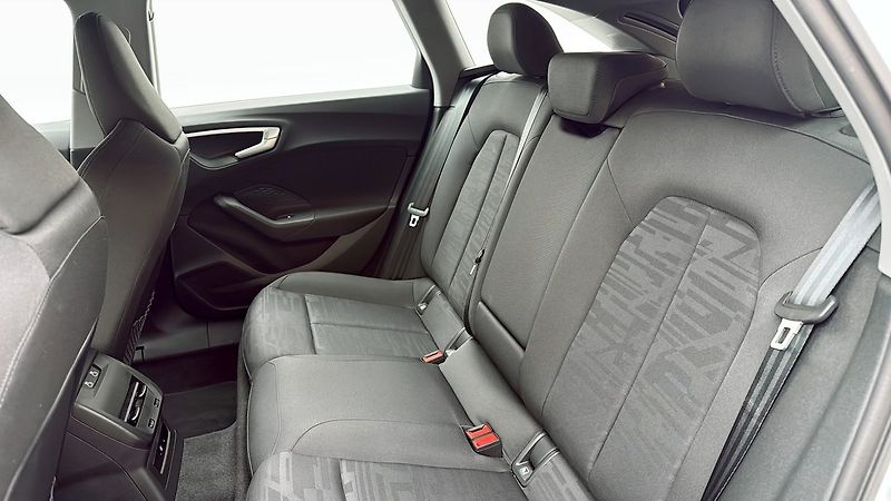 Audi A5 e-hybrid quattro Taž Kamera - fotka 16 z 19