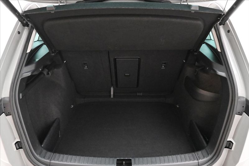 Škoda Karoq 2,0 TDI 85kW DSG VIRTUAL EL.KU - fotka 10 z 31