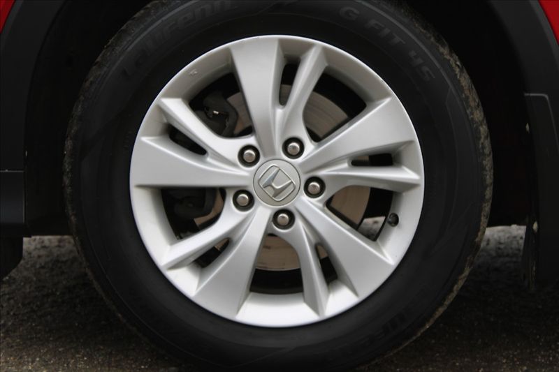 Honda HR-V 1,5 V-TEC  ELEGANCE - fotka 23 z 32