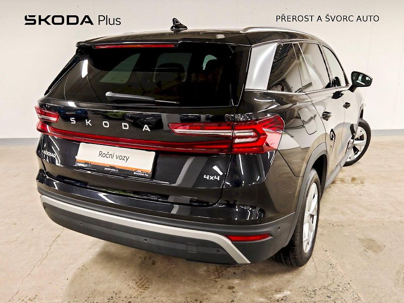 Škoda Kodiaq (2024) 2.0 TDI 142 kW DSG 4x4 Exclusi - fotka 2 z 34