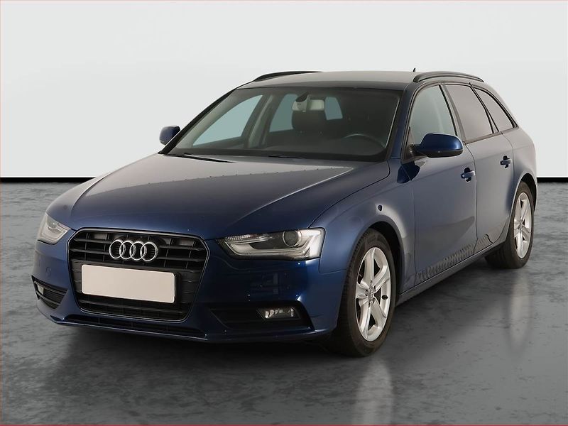 Audi A4 (2012) Ambition 2.0 TDI, Navi, Xenony - fotka 2 z 18