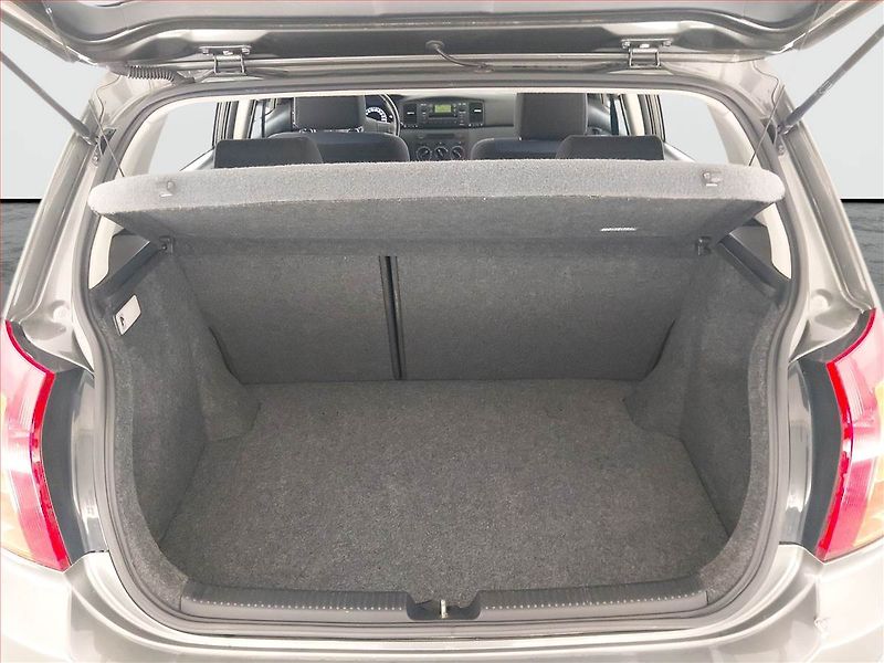 Toyota Corolla (2005) 1.4 D-4D, Serv.kniha, nová STK - fotka 14 z 18