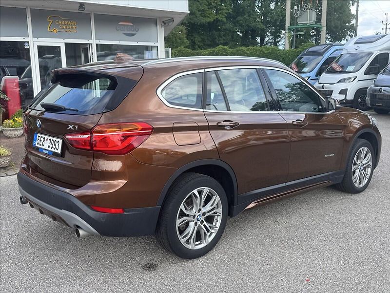 BMW X1 2,0   S Drive - fotka 3 z 11