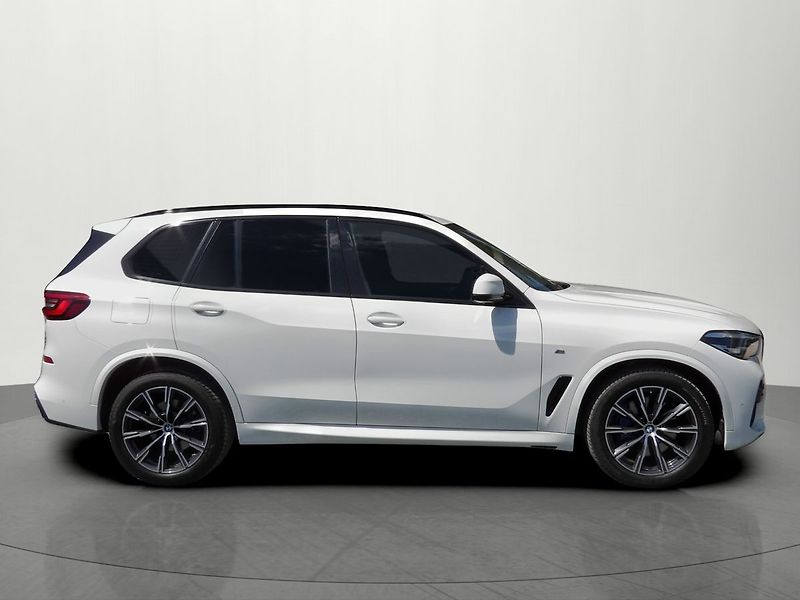 BMW X5 3.0d xDrive Mpaket 360° TZ ČR - fotka 5 z 35