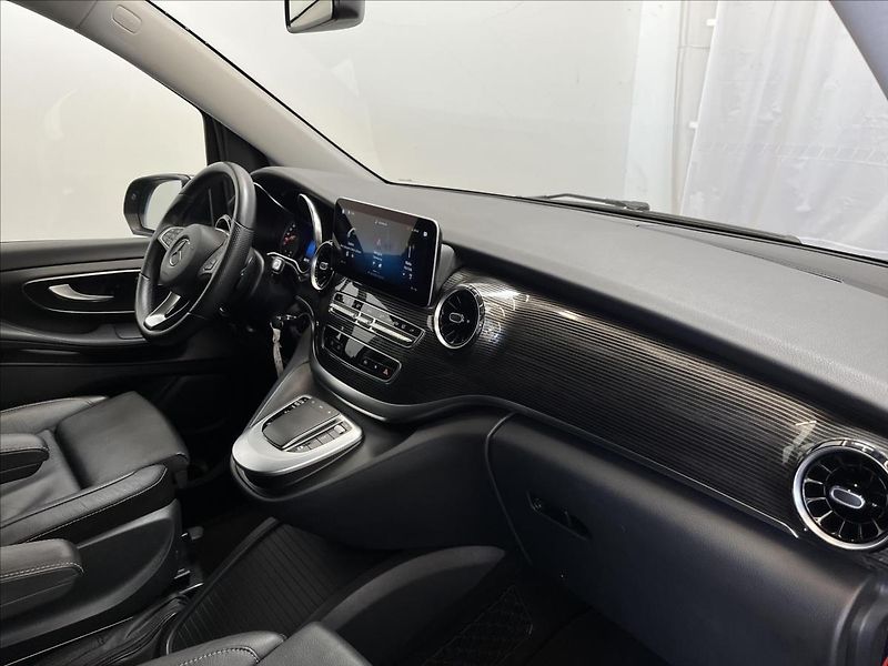 Mercedes-Benz Třídy V 300 d 4MATIC AVANTGARDE - fotka 14 z 26