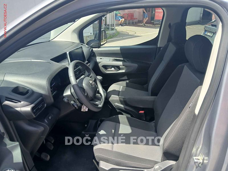 Toyota ProAce City Verso (2022) 1.5D-4D, ČR, AC, temp - fotka 3 z 3
