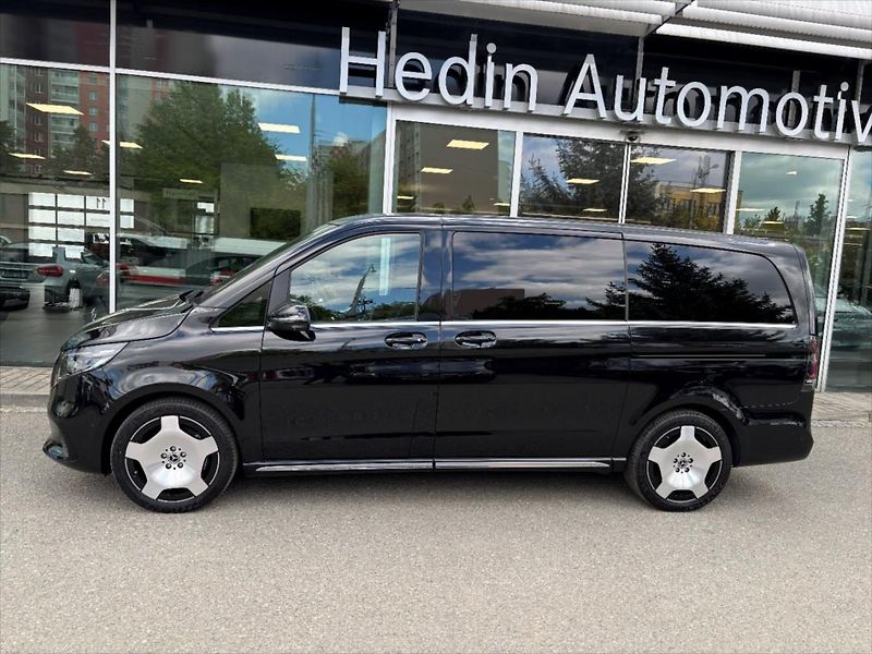 Mercedes-Benz Třídy V (2025) 2,0 300 d / Exclusive / L / 4M - fotka 2 z 11